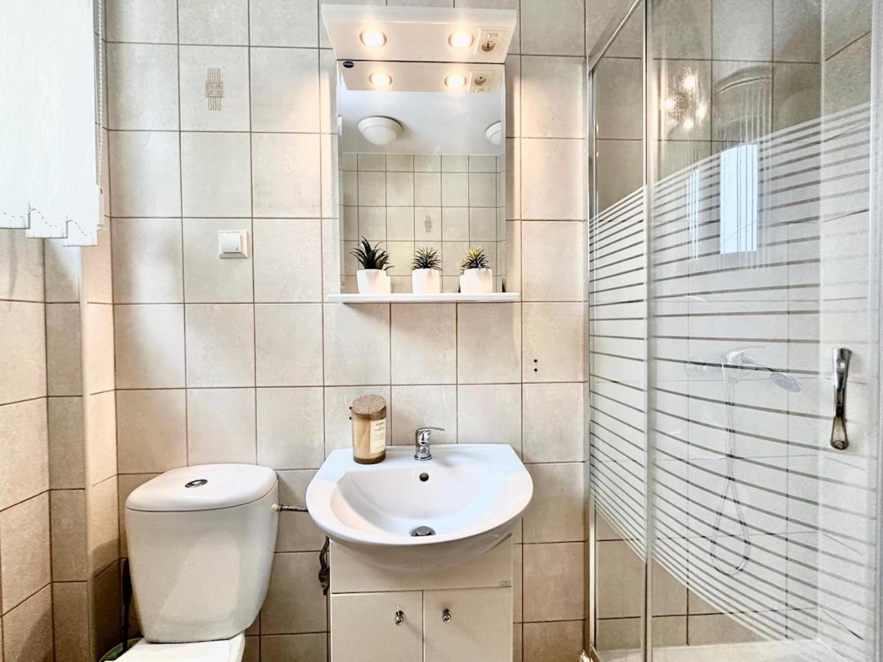Ponikiew Resort Wadowice Ngoại thất bức ảnh