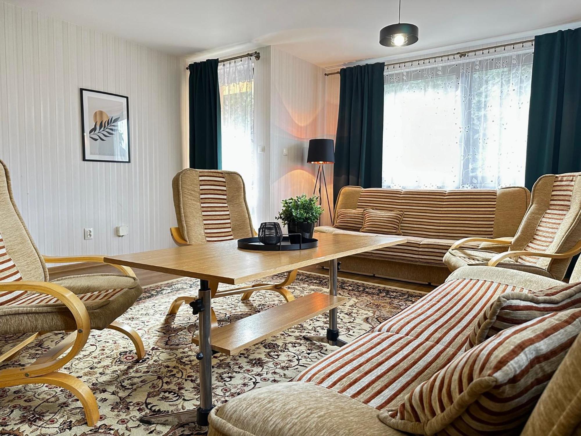 Ponikiew Resort Wadowice Ngoại thất bức ảnh