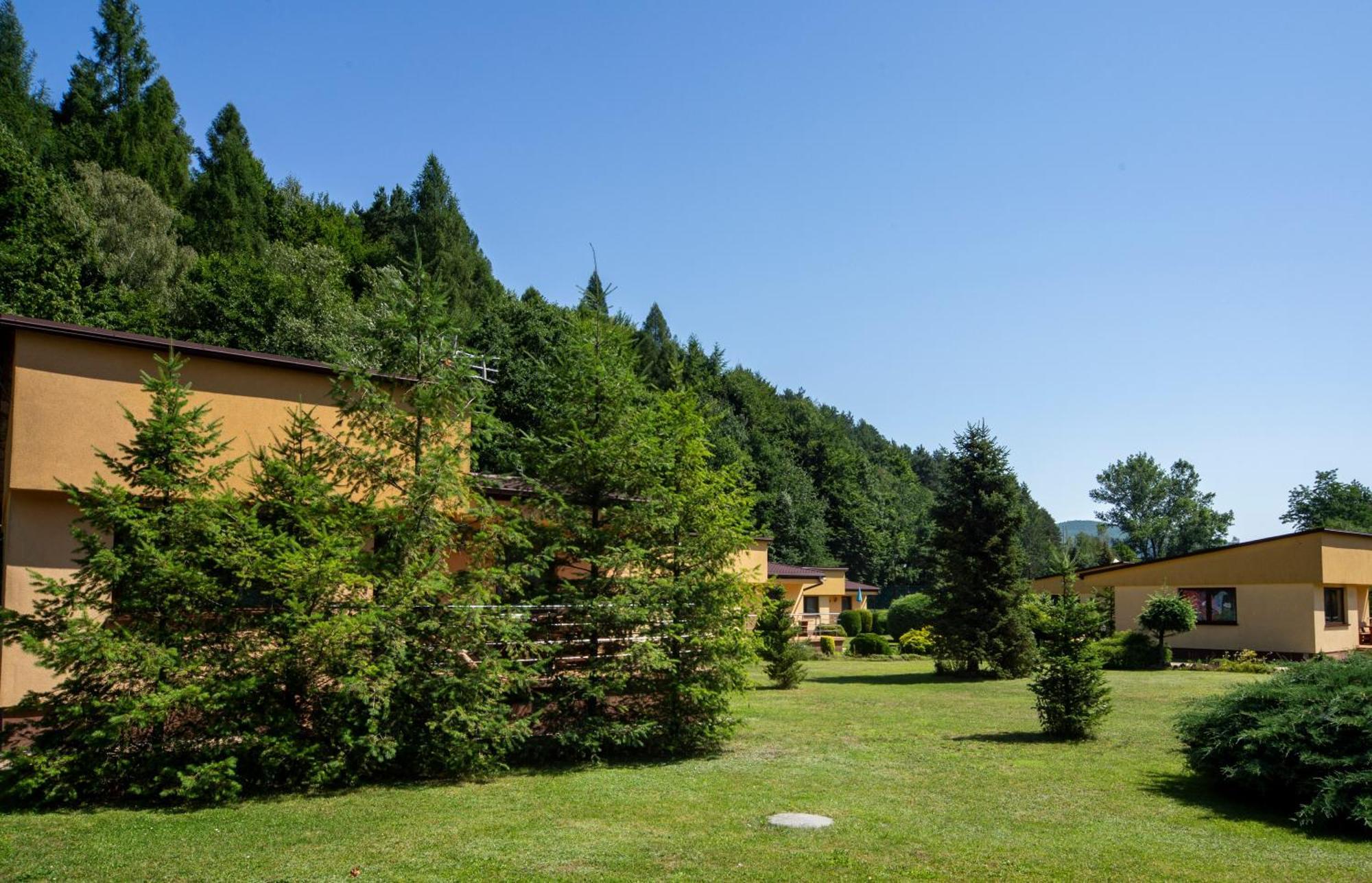 Ponikiew Resort Wadowice Ngoại thất bức ảnh